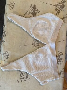 Victoria's Secret White Ribbed Bralette